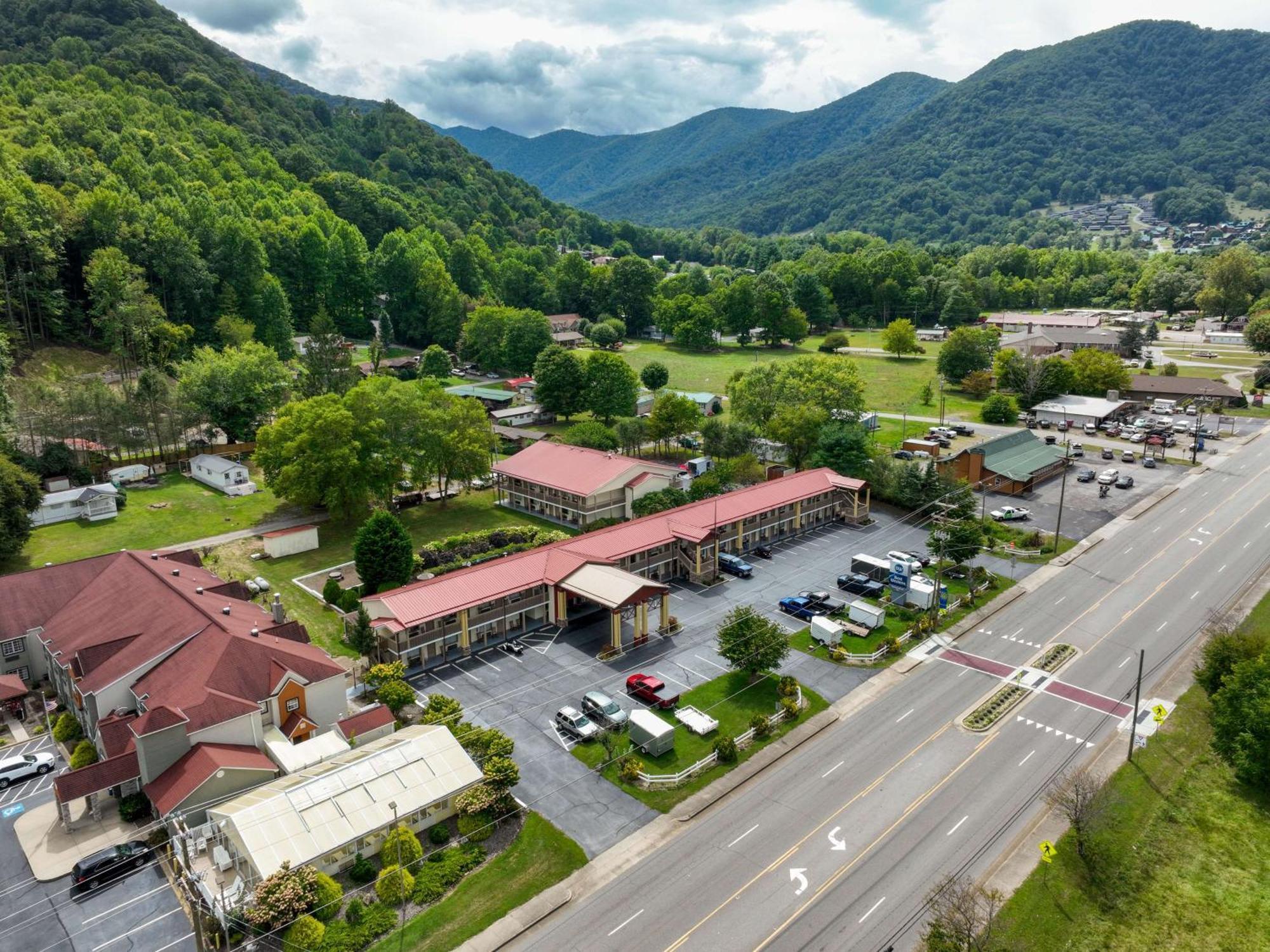 玛吉山谷山间小溪贝斯特韦斯特酒店 马吉谷 外观 照片